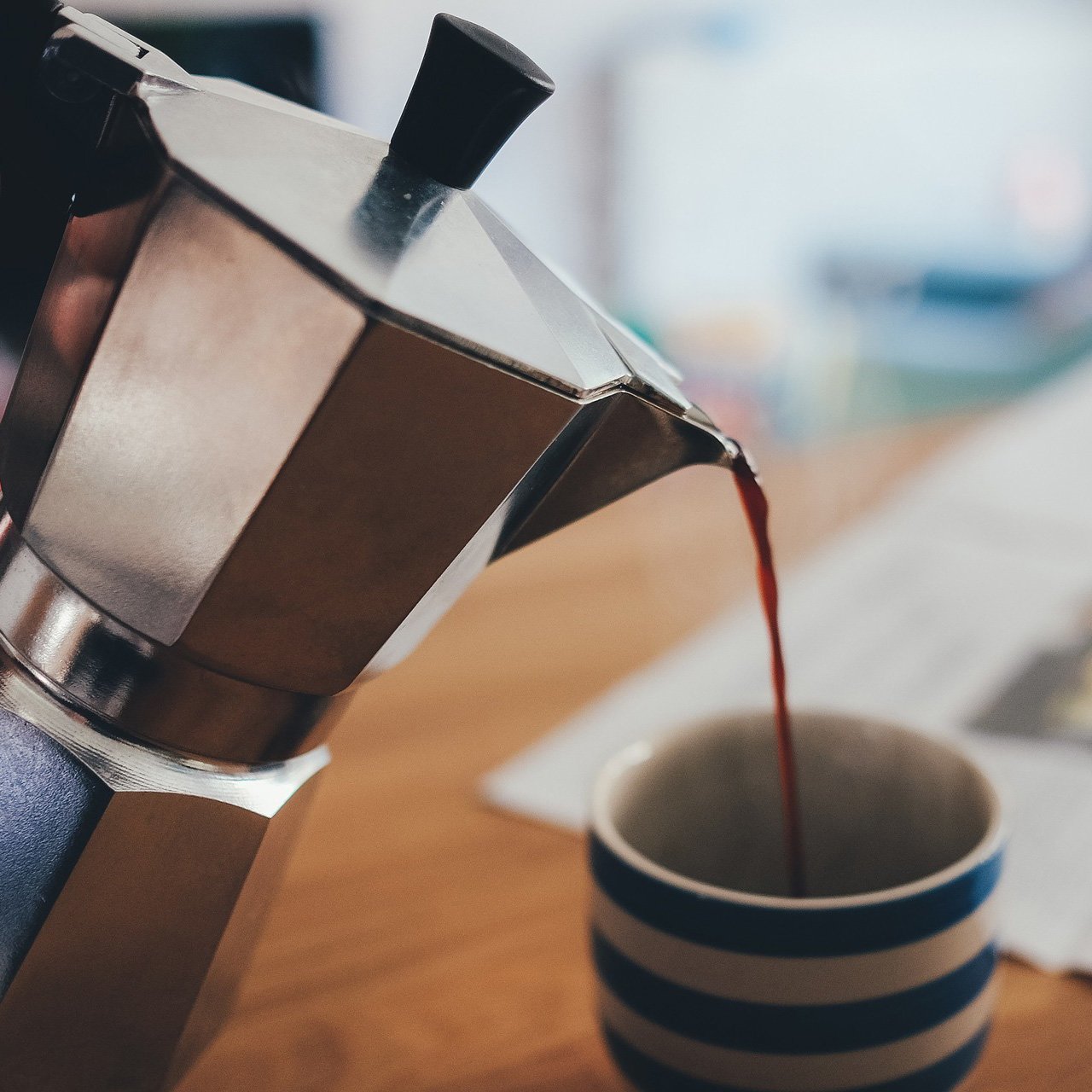Kalorienarme Getränke-Alternative Ingwertee - auch als Kaffee-Ersatz